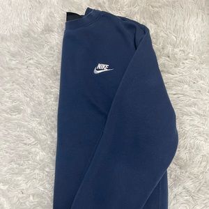 NIKE navy blue crewneck sweater
